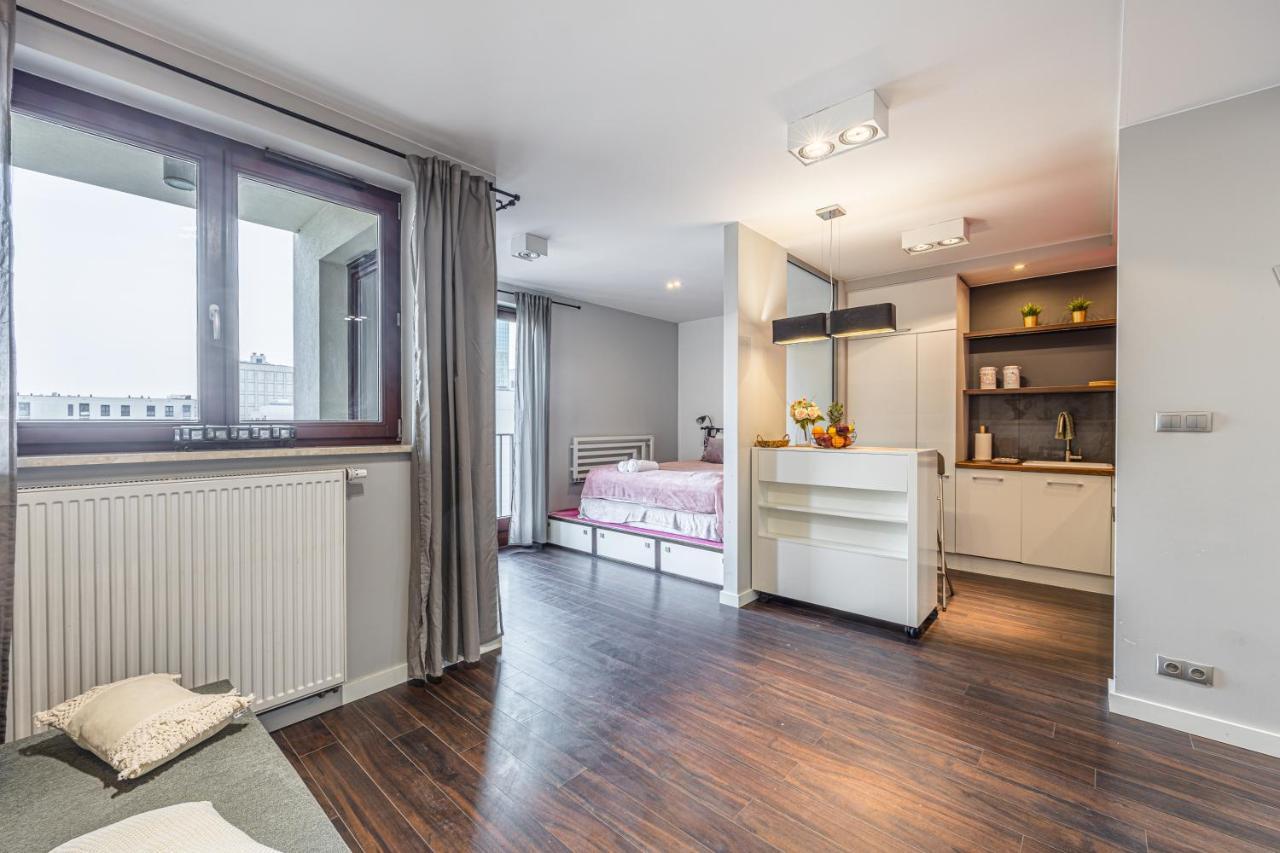 Spacious Studio Ac View Pokorna 2 Parking Warsaw Exterior photo